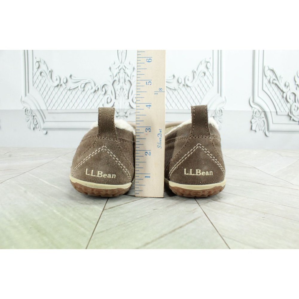 LL Bean Taupe Suede Moccasin Mountain Fleece Lined Slippers Size 8 M - Picture 8 of 9